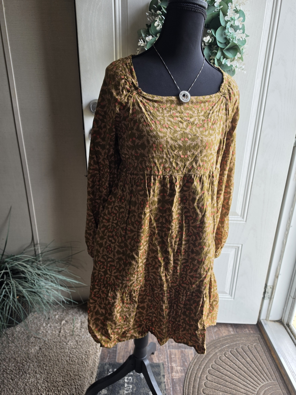 Universal Thread Square Neck Dress - Picture 5 of 11